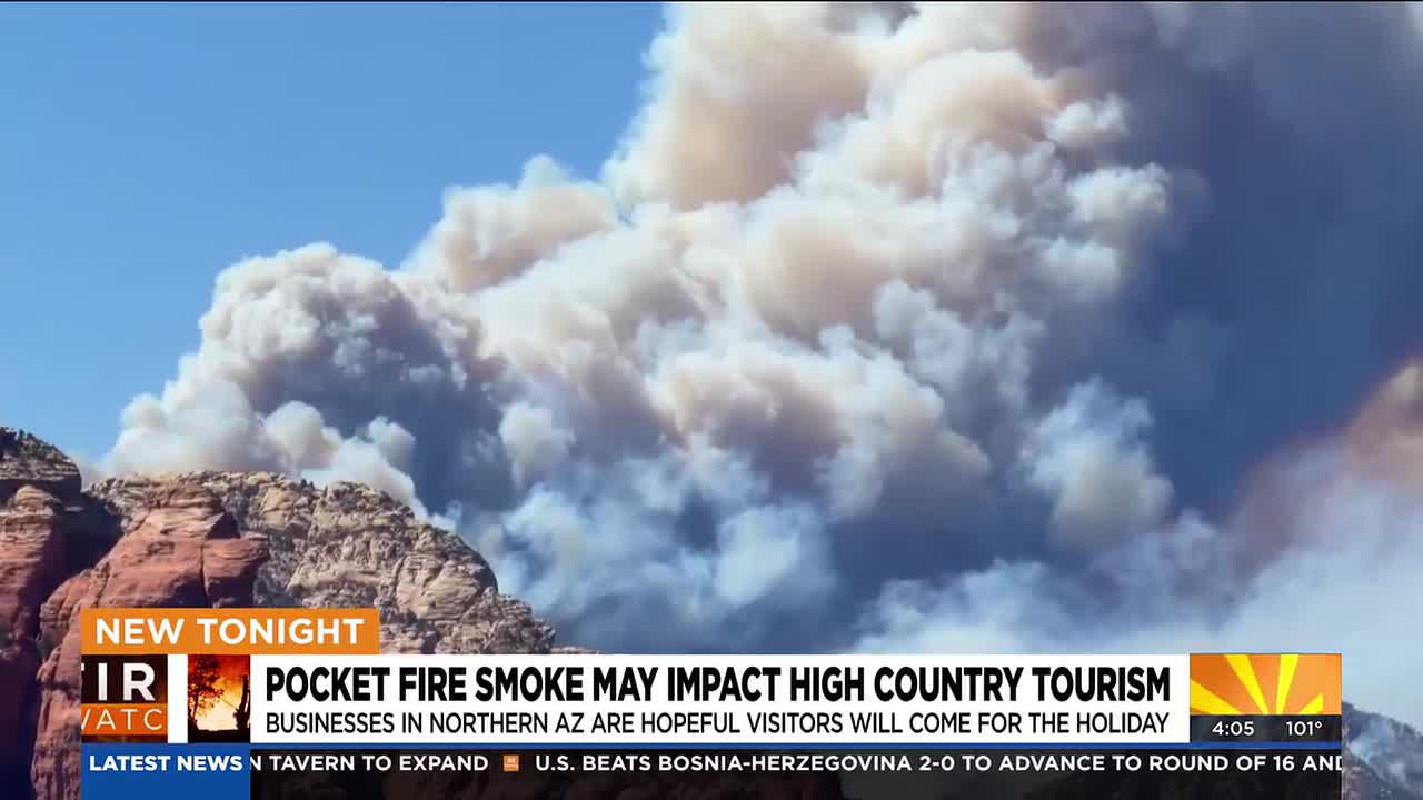 Thick smoke from the Pocket Fire billows over red‑rock cliffs near Sedona as crews battle a blaze that has scorched more than 25,000 acres and prompted evacuations, July 4.