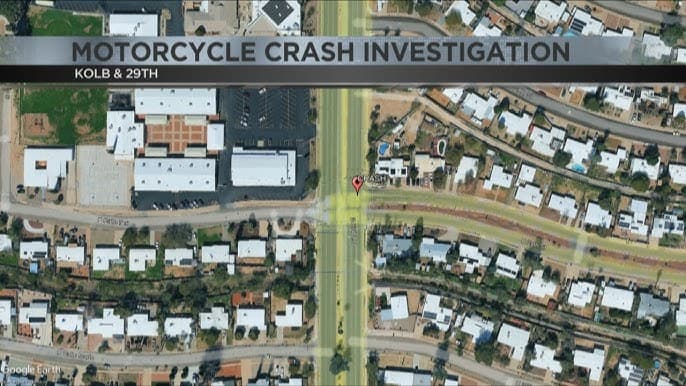 Aerial map graphic showing the intersection of S. Kolb Road and E. 29th Street, where KVOA reports a motorcycle crash under investigation.