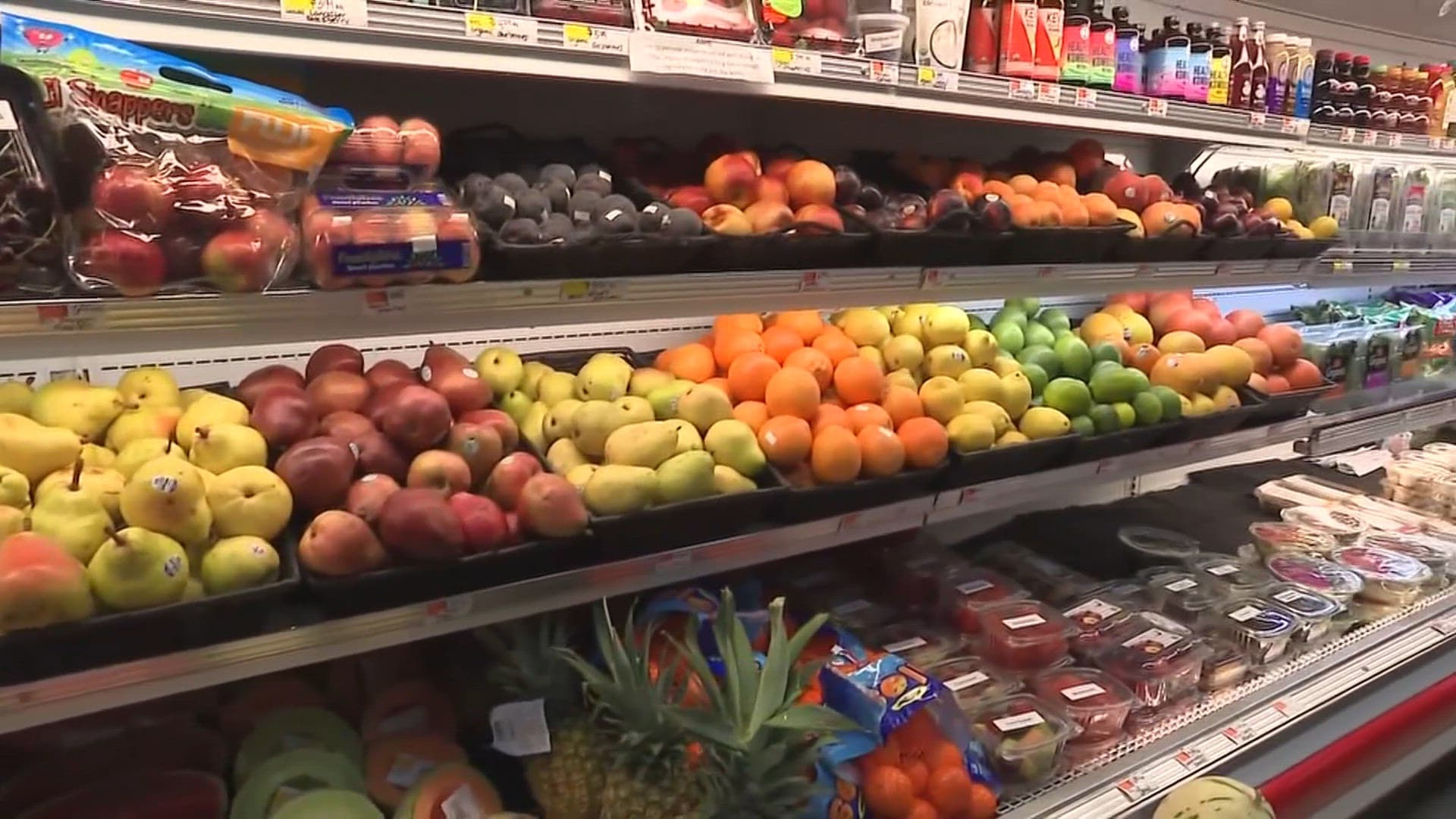 Phoenix opens one-time $700 crisis relief for households that lost SNAP benefits